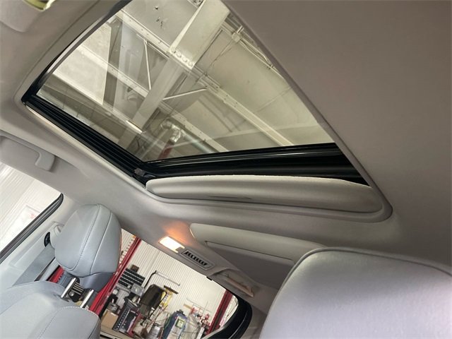 2021 Toyota Sienna Limited photo 22