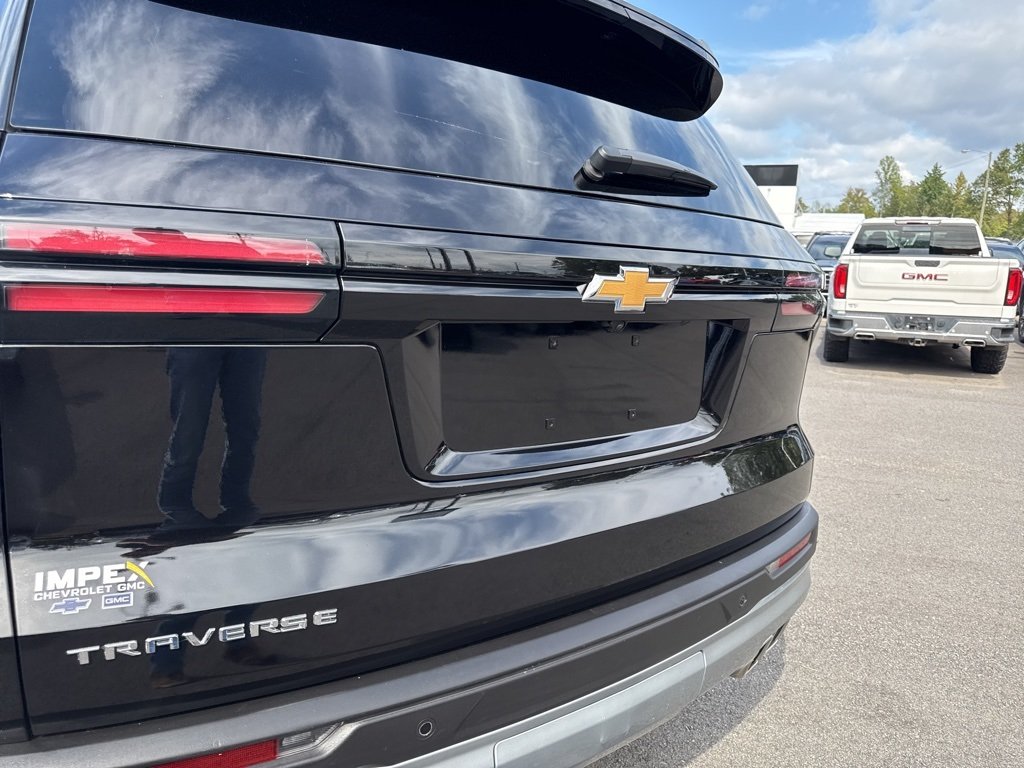 2025 Chevrolet Traverse photo 26