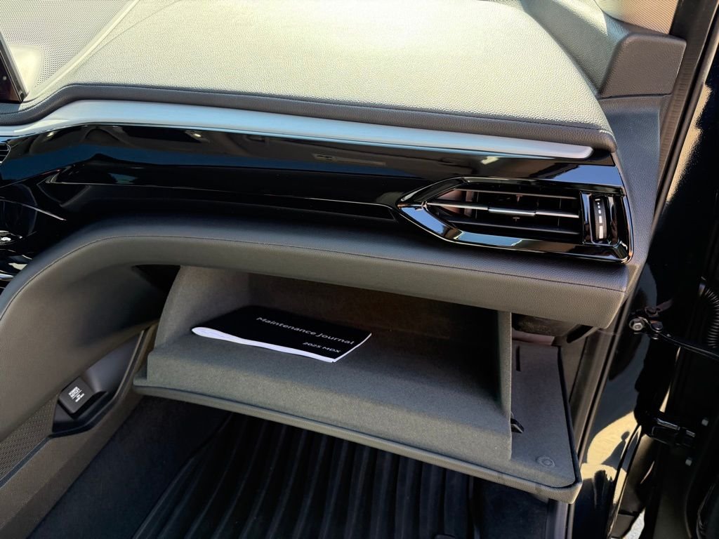 2025 Acura MDX Base photo 19