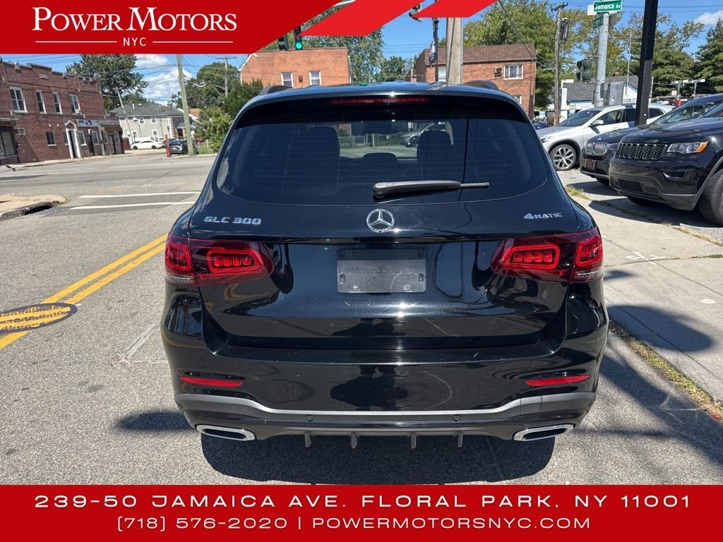 2022 Mercedes Benz GLC 300 4MATIC photo 4