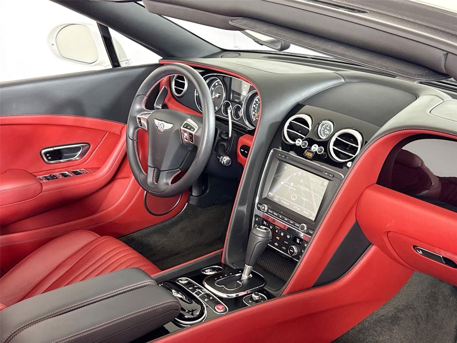 2016 Bentley Continental GT V8 photo 25