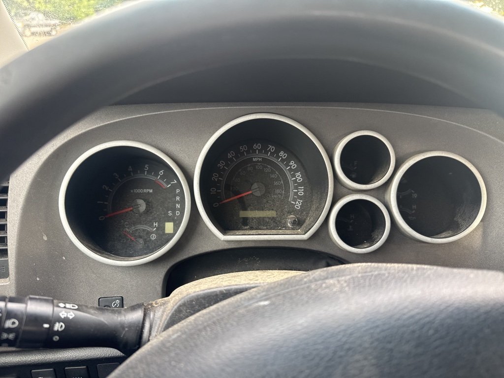2010 Toyota Tundra Grade photo 11