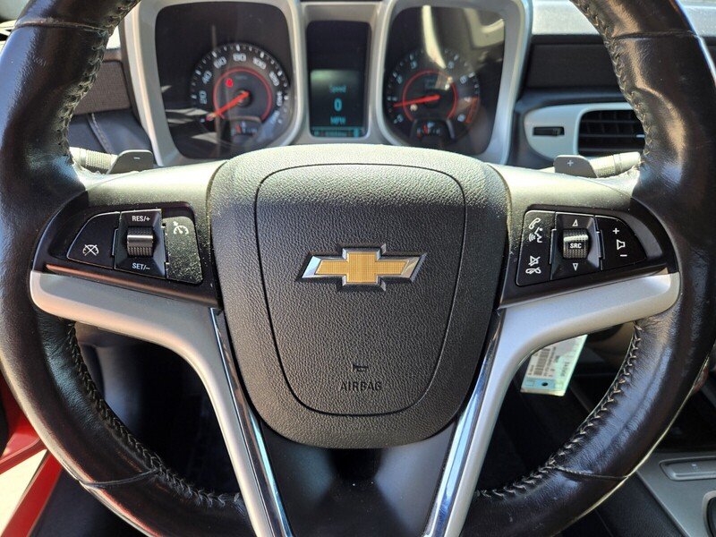 2015 Chevrolet Camaro 1LT photo 12