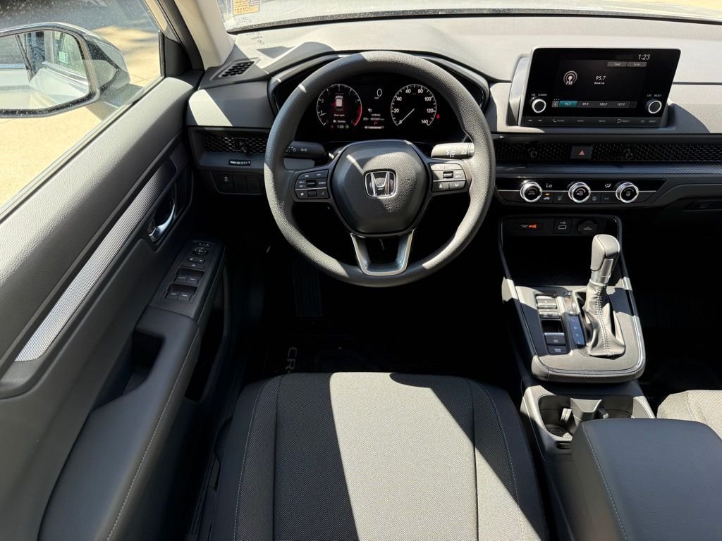 2025 Honda CR-V LX photo 18