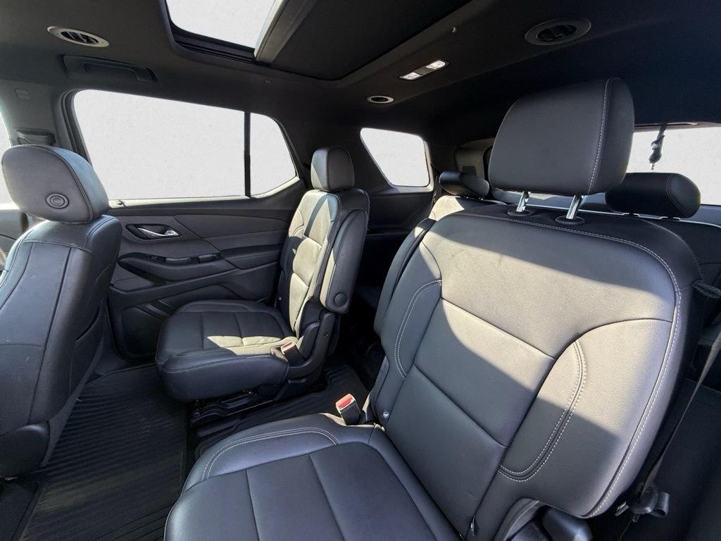 2023 Chevrolet Traverse Leather photo 14