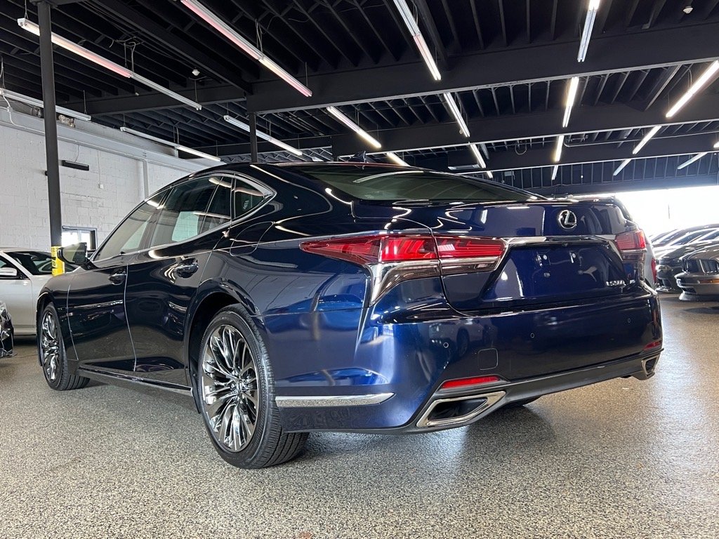 2019 Lexus LS 500 photo 4