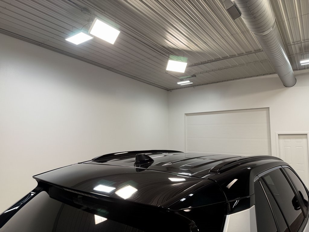 2019 Toyota RAV4 Hybrid XSE photo 40