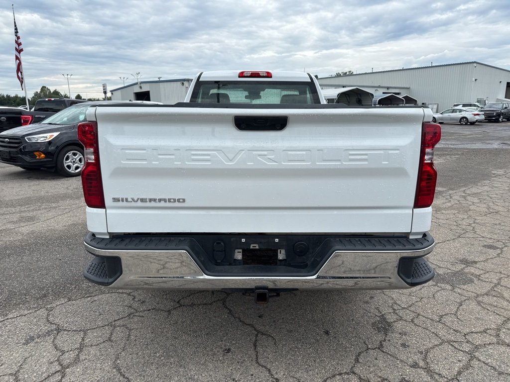 2024 Chevrolet Silverado 1500 photo 3