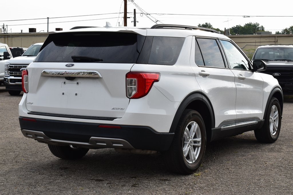 2022 Ford Explorer XLT photo 4
