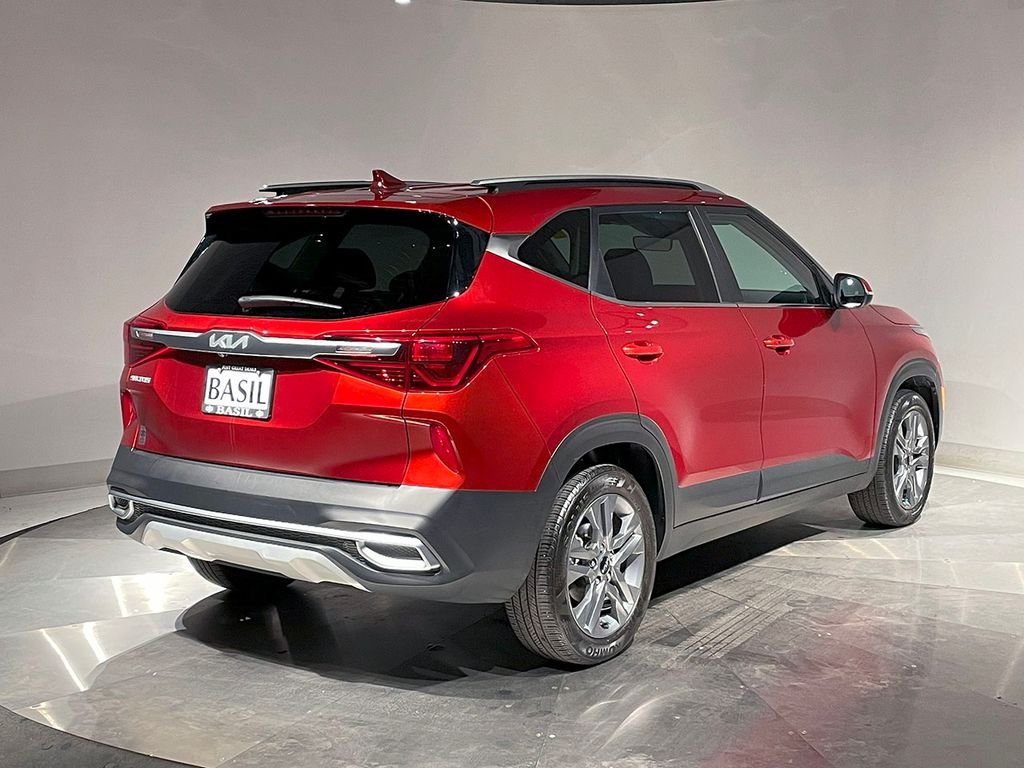 2023 Kia Seltos S photo 9