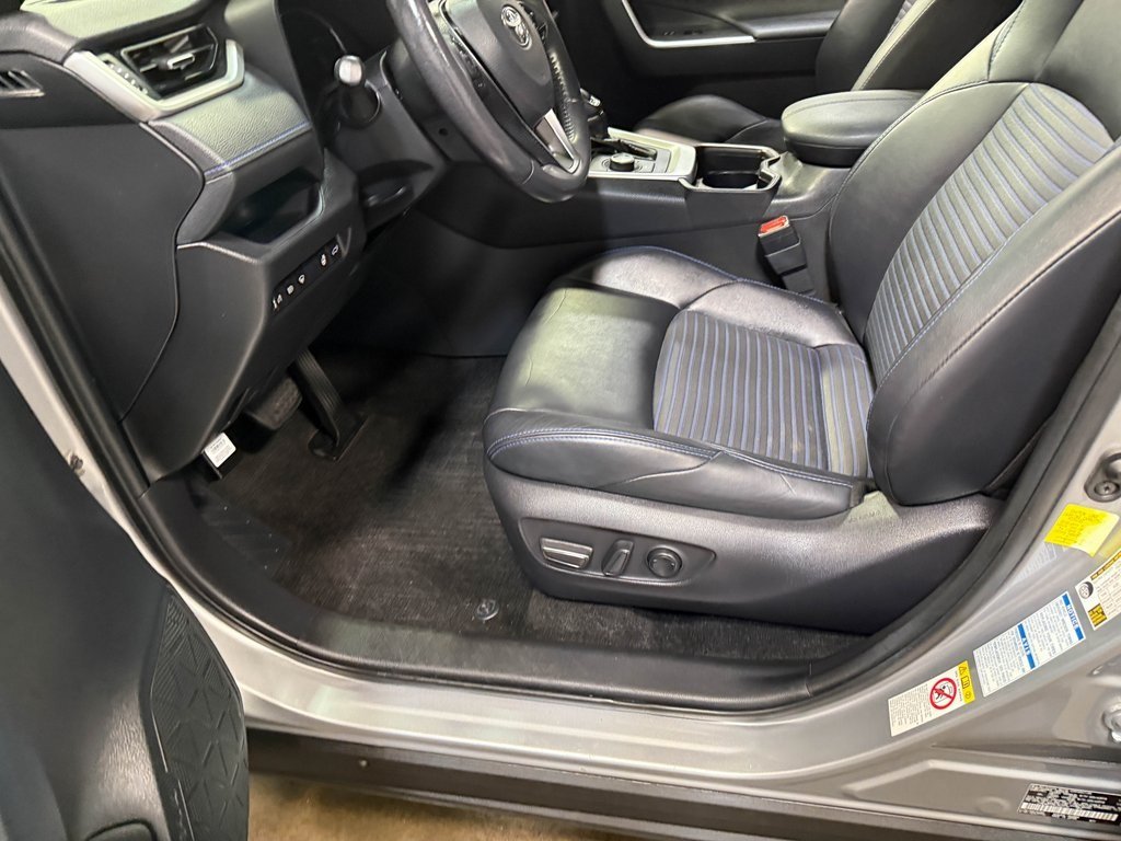 2019 Toyota RAV4 Hybrid XSE photo 51