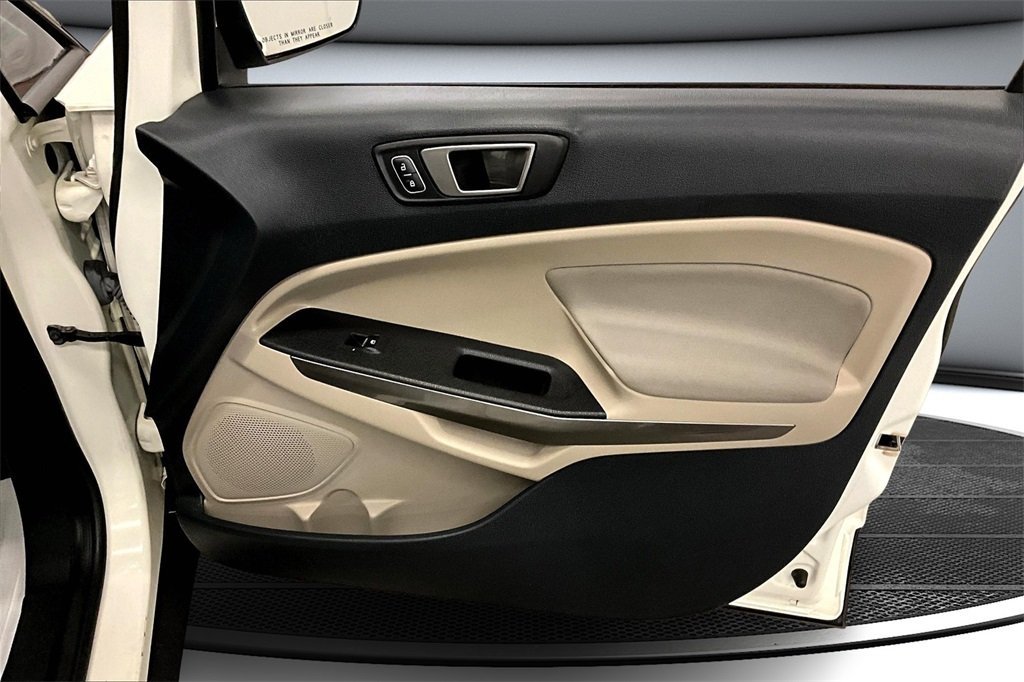 2020 Ford EcoSport SE photo 21