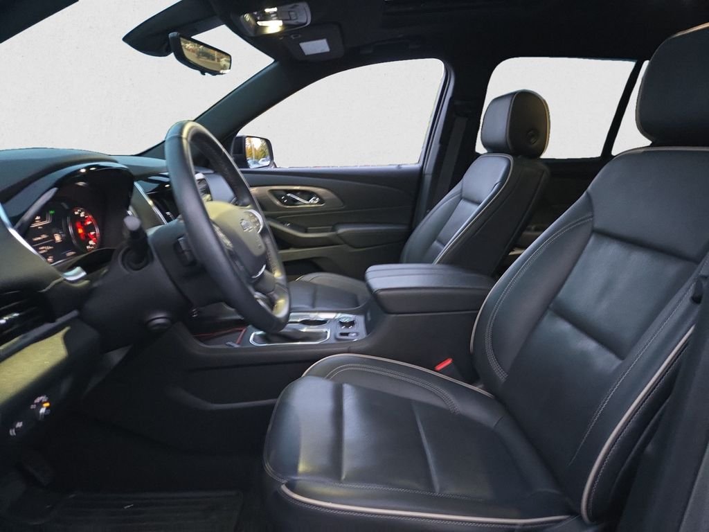 2023 Chevrolet Traverse Premier photo 10