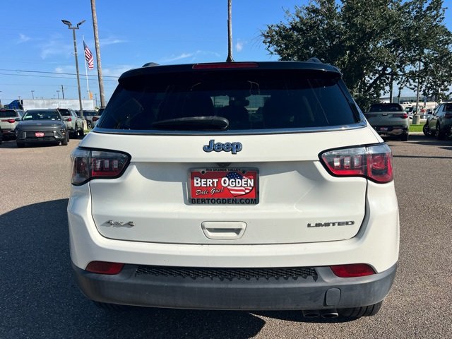 2018 Jeep Compass Limited photo 2