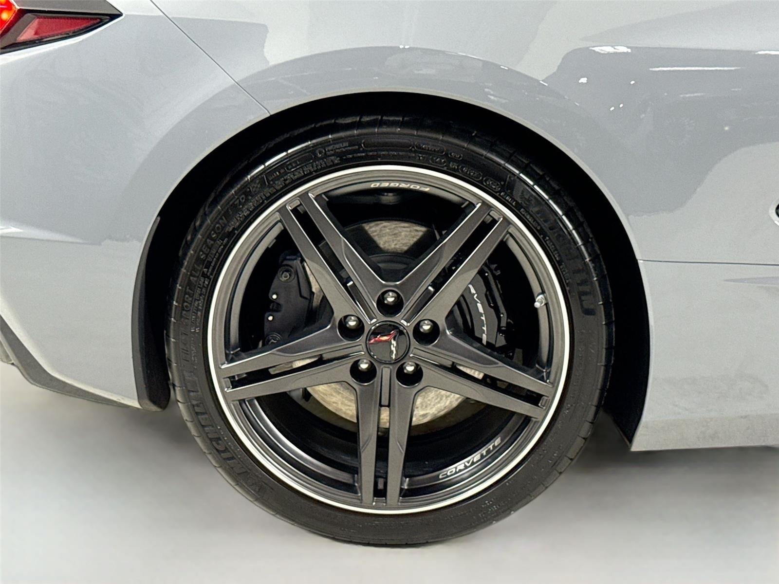 2025 Chevrolet Corvette 2LT photo 29