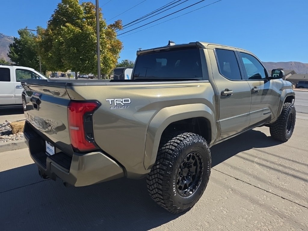 2024 Toyota Tacoma TRD Sport photo 4