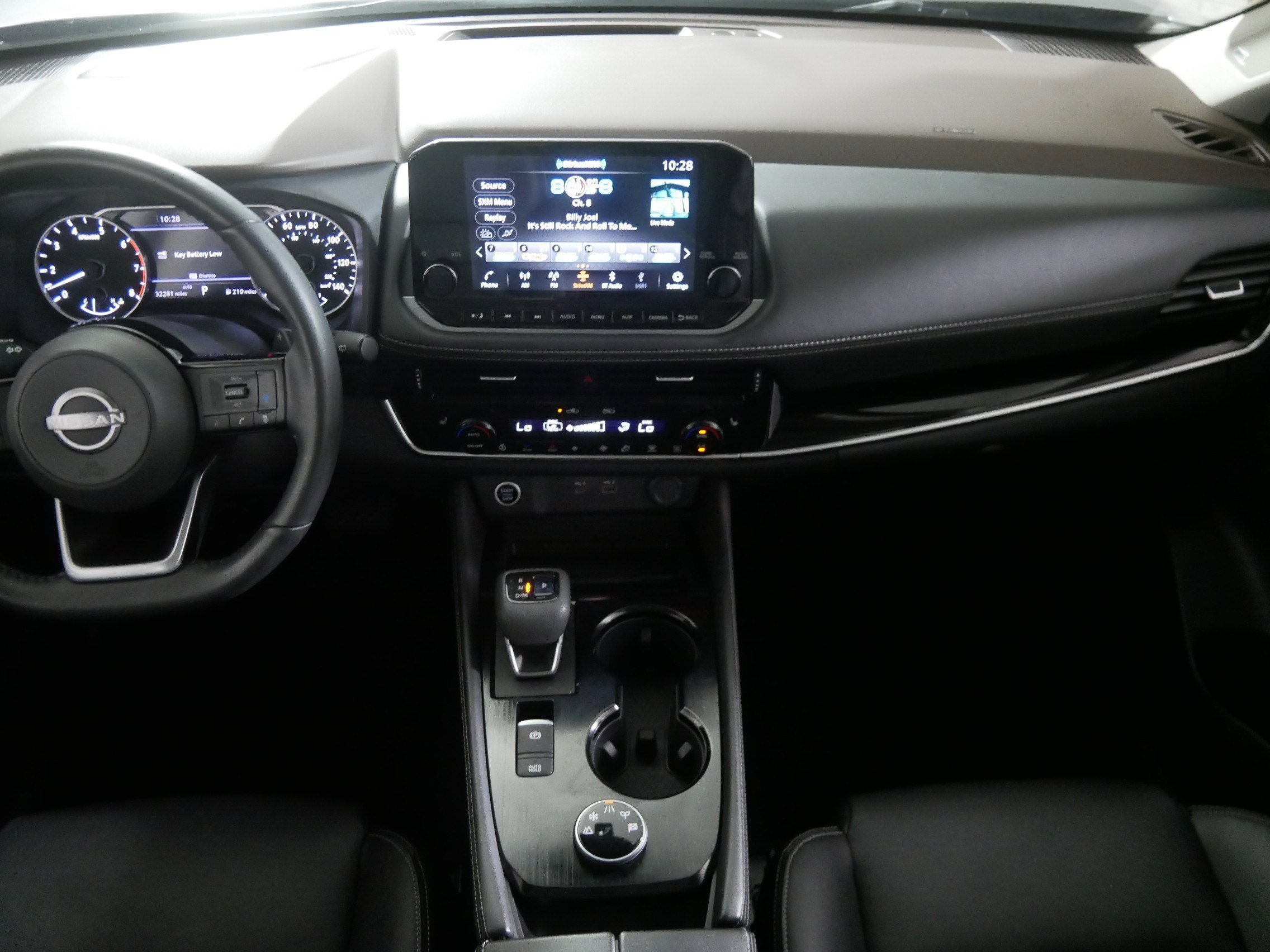 2022 Nissan Rogue SL photo 10