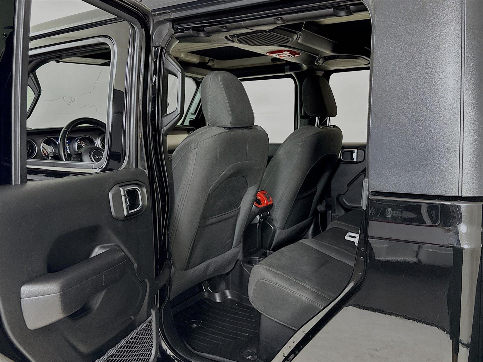 2020 Jeep Gladiator Sport S photo 19