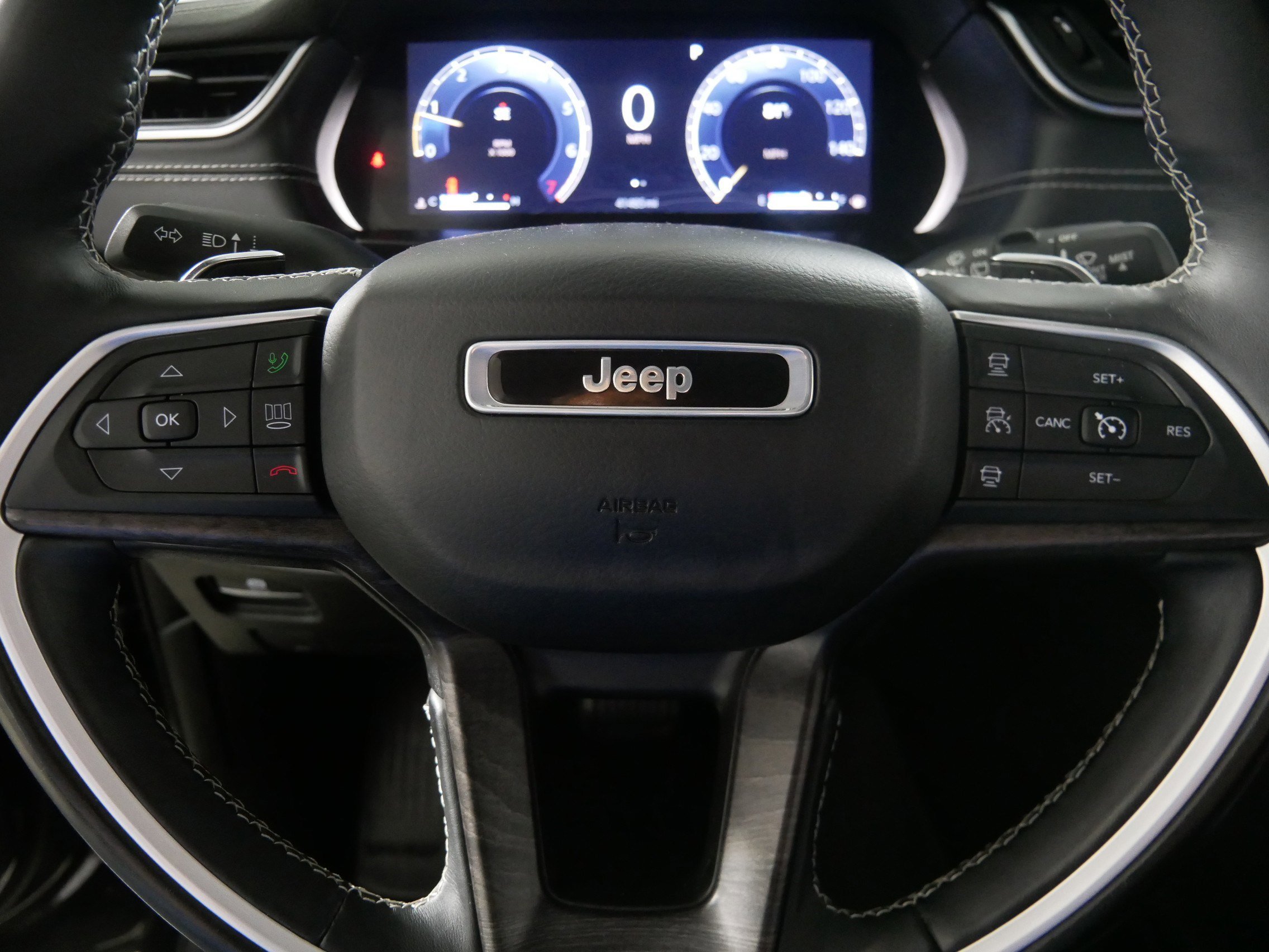 2021 Jeep Grand Cherokee Limited photo 25