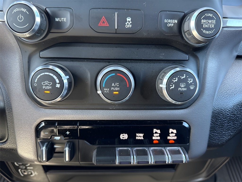 2023 Ram 2500 Big Horn photo 16
