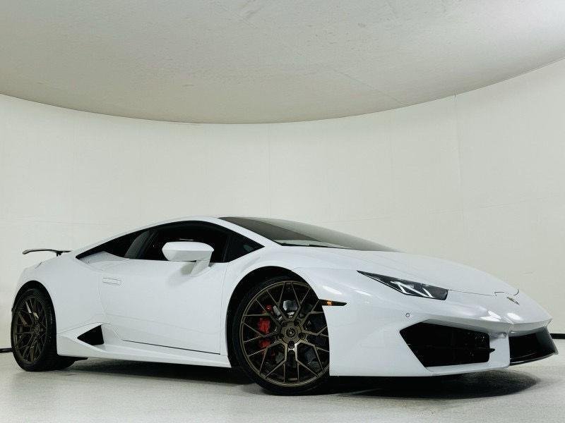 2019 Lamborghini Huracan photo 9