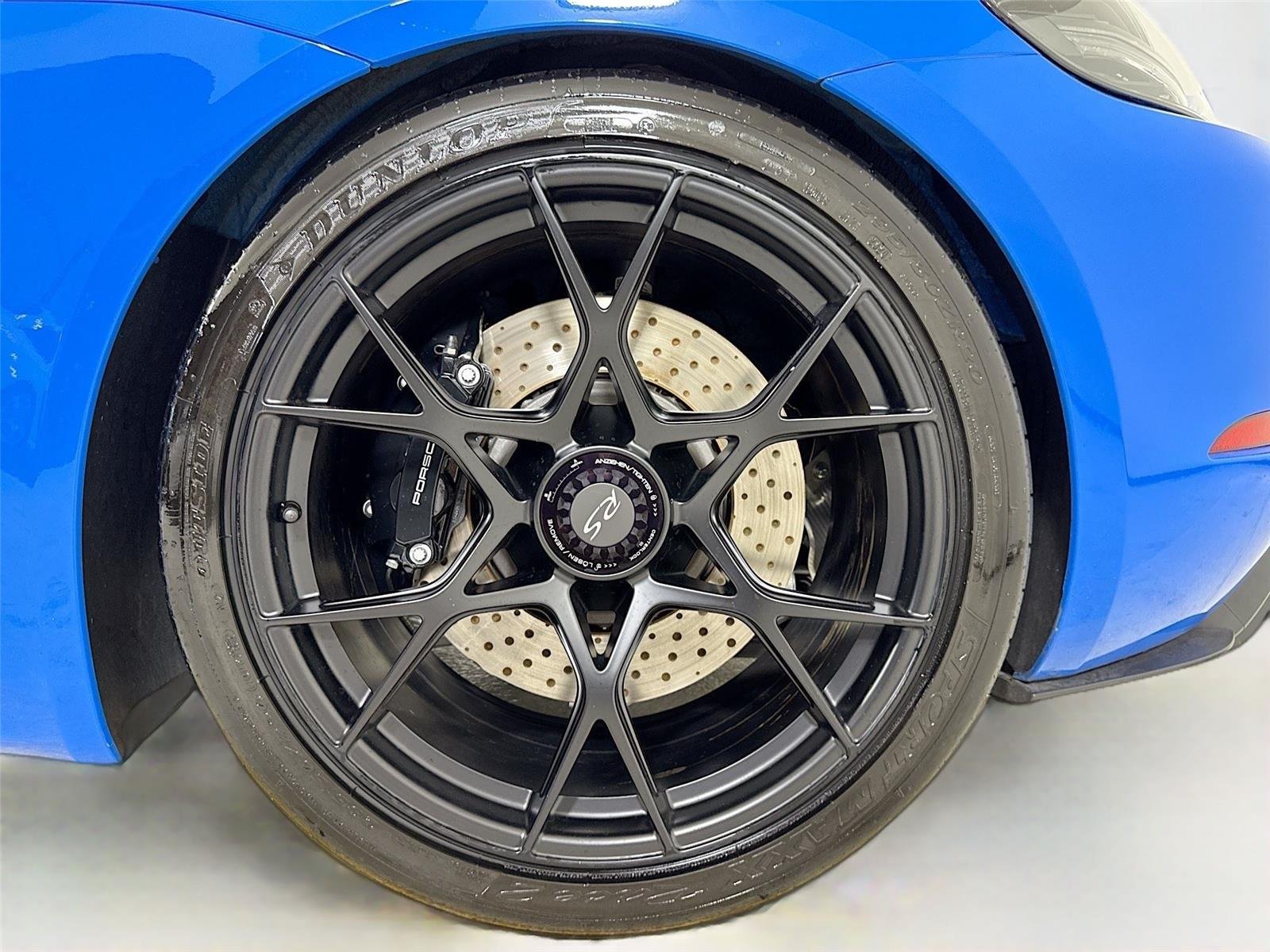 2024 Porsche Boxster Spyder photo 32
