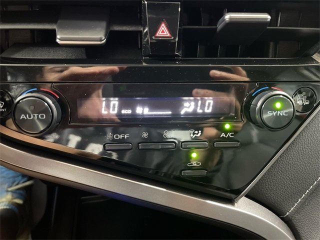 2023 Toyota Camry XSE photo 17