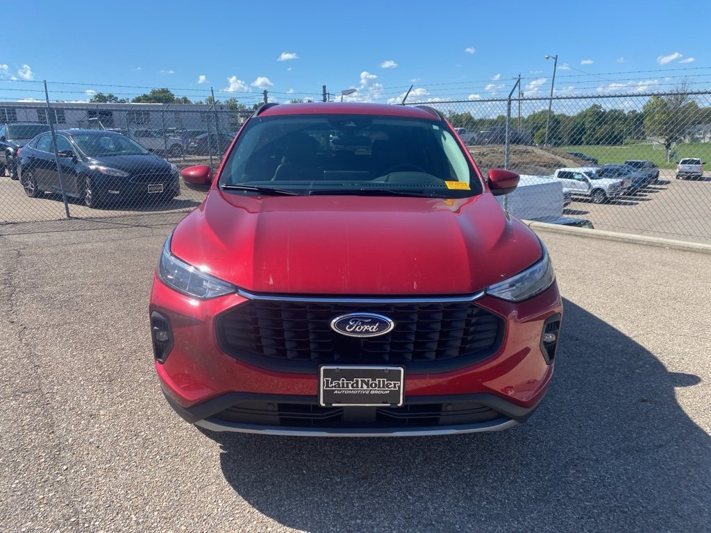 2024 Ford Escape Plug-In Hybrid Base photo 2