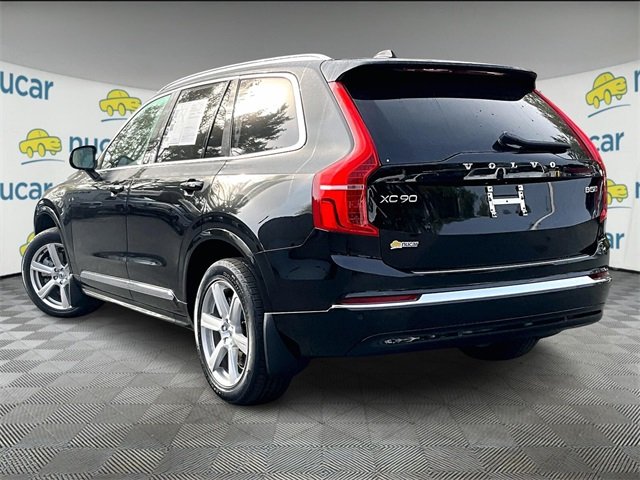 2024 Volvo XC90 B5 Core photo 2