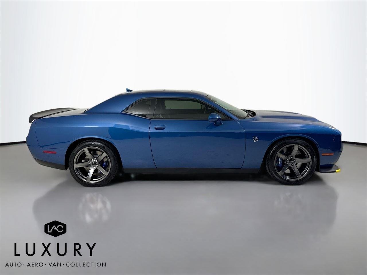 2023 Dodge Challenger SRT8 Hellcat photo 3