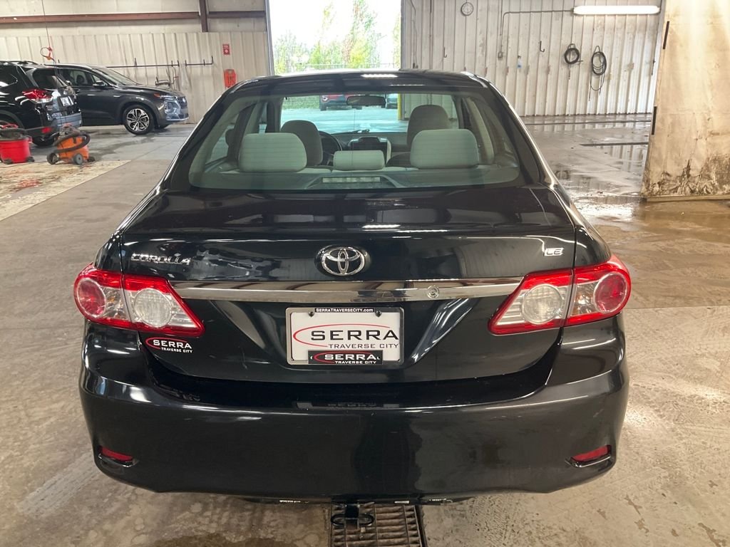 2012 Toyota Corolla S photo 2
