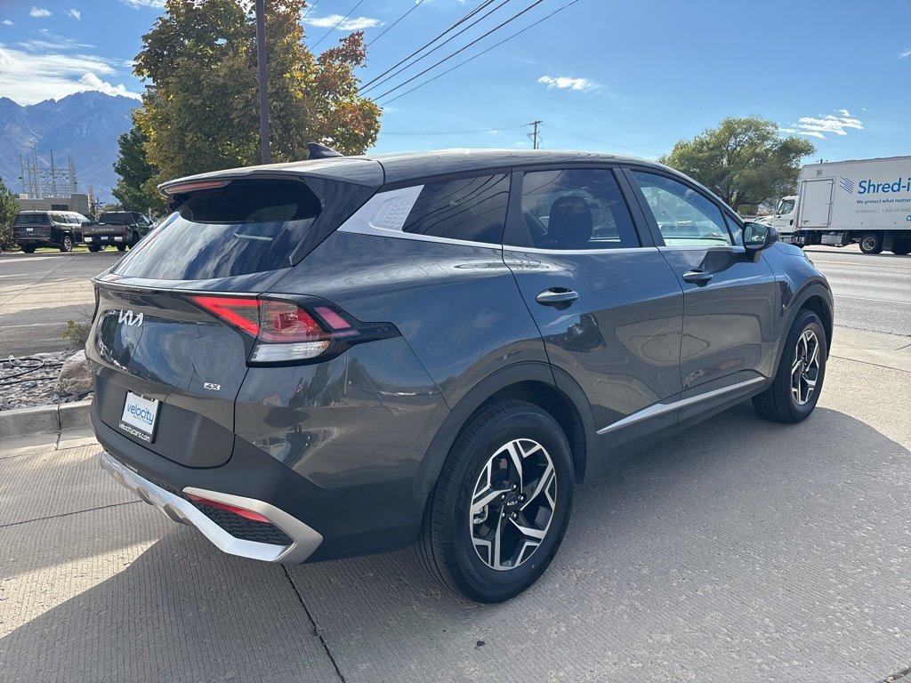 2024 Kia Sportage LX photo 4