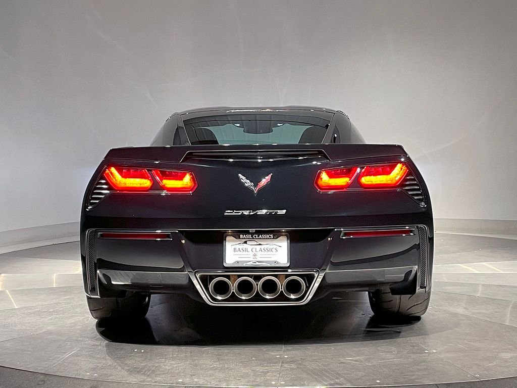 2015 Chevrolet Corvette Stingray 2LT photo 31