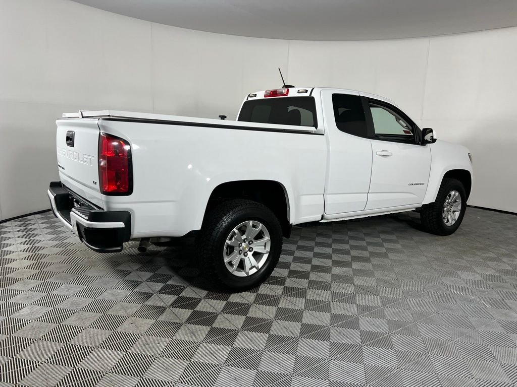 2022 Chevrolet Colorado LT photo 2