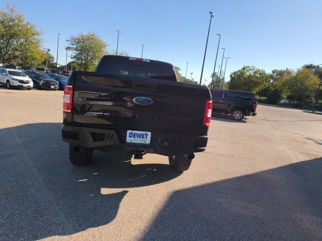 2019 Ford F-150 XLT photo 2