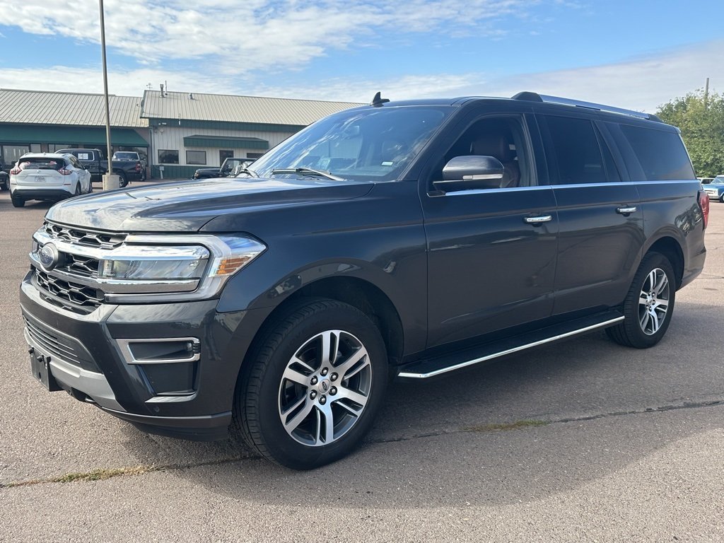 2023 Ford Expedition MAX Limited photo 5