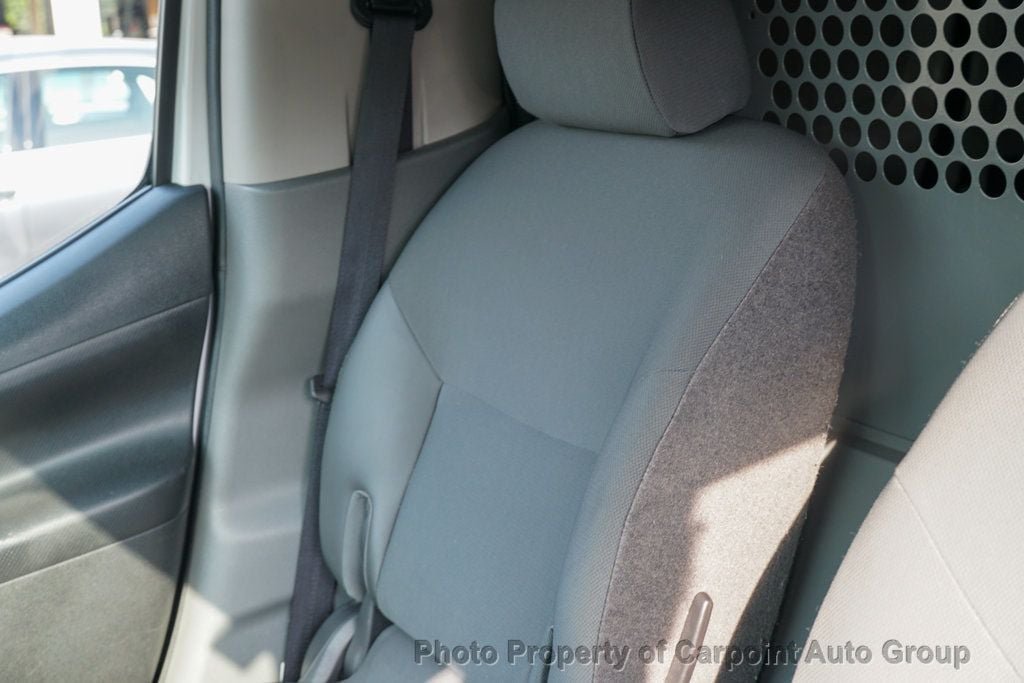 2021 Nissan NV200 S photo 19