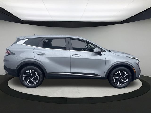 2023 Kia Sportage Hybrid LX photo 2
