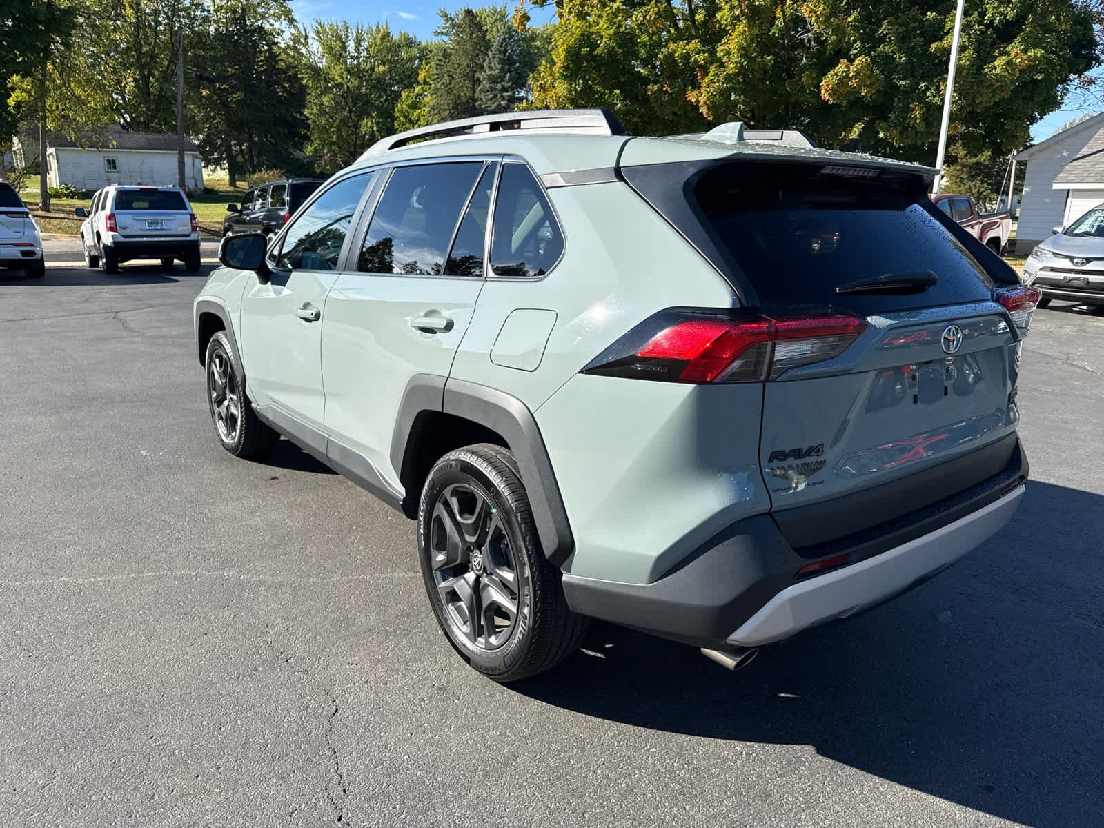 2023 Toyota RAV4 Adventure photo 2