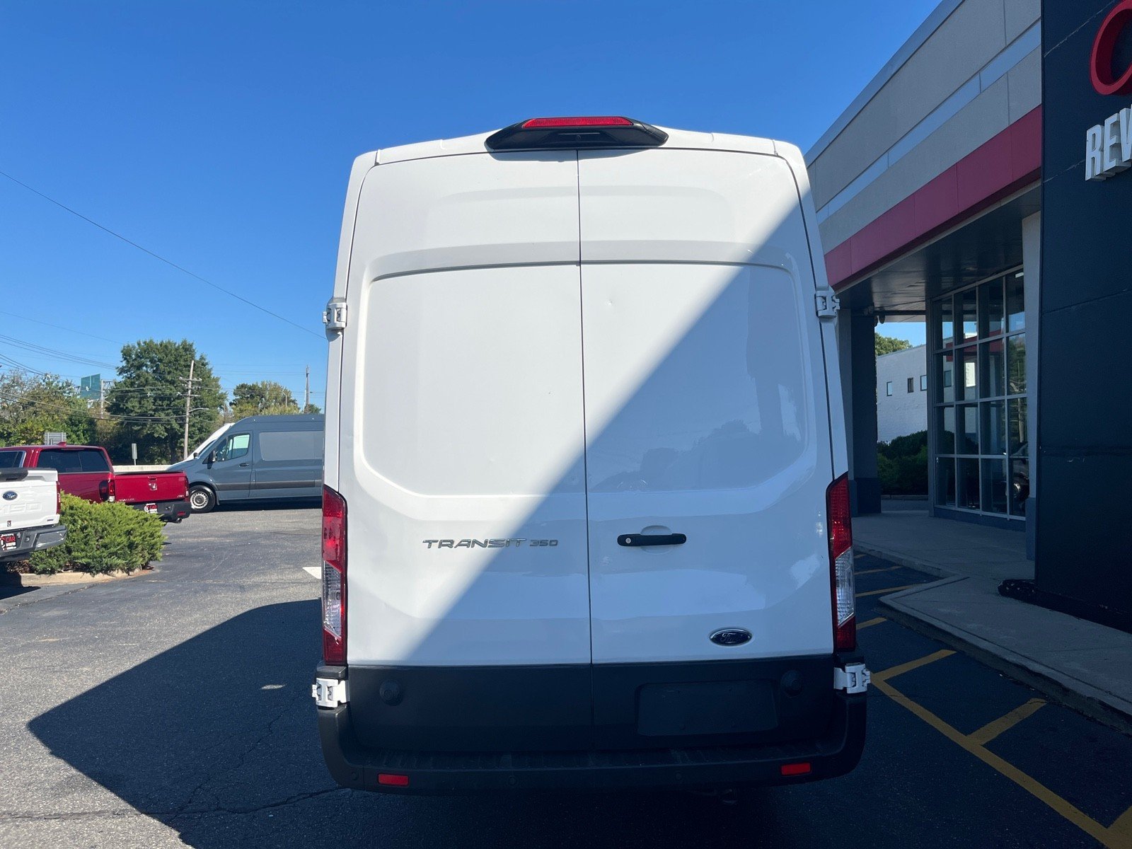 2023 Ford Transit Cargo Van photo 3