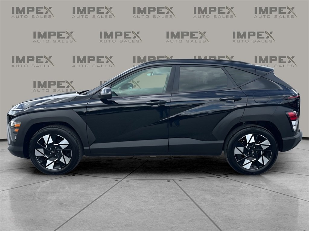 2025 Hyundai Kona SEL photo 2