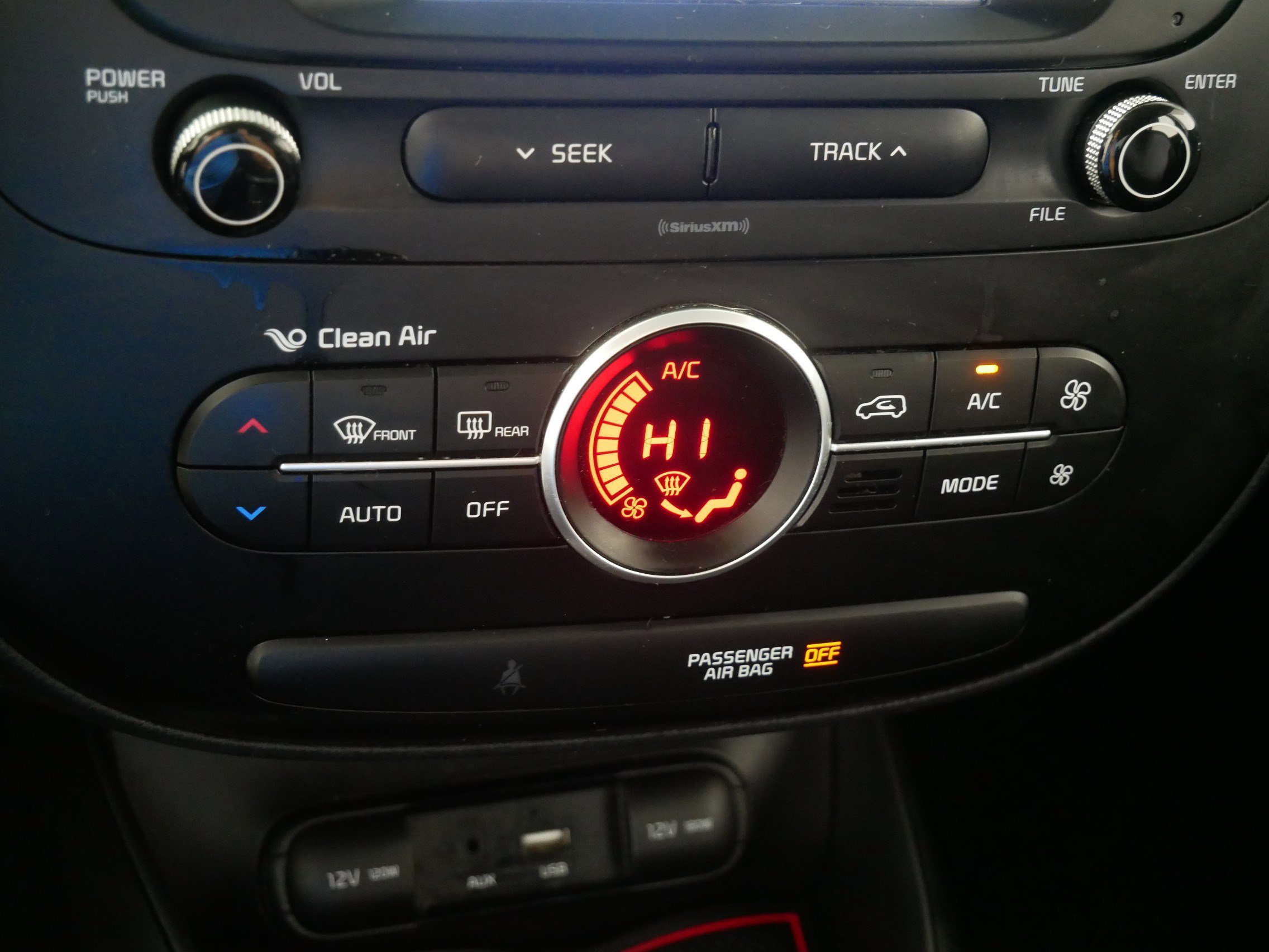 2017 Kia Soul Plus photo 22