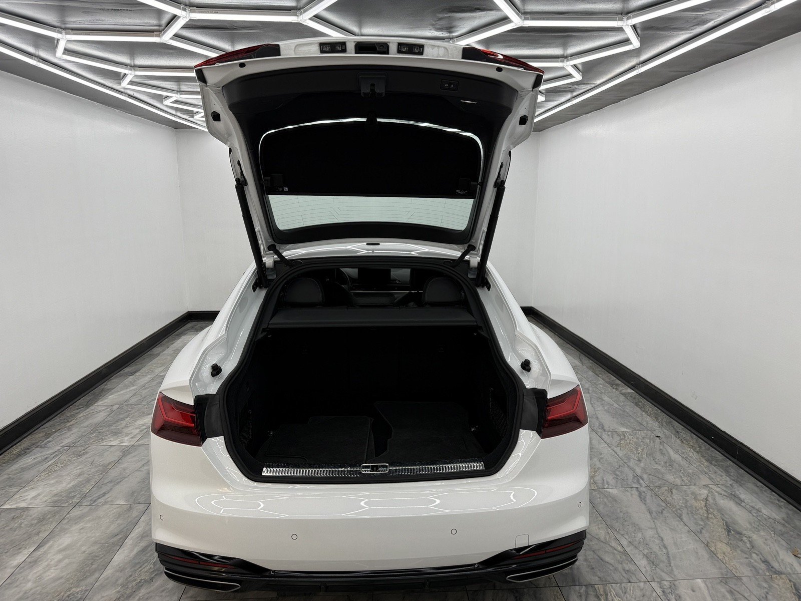 2025 Audi A5 S line Quattro Premium photo 4