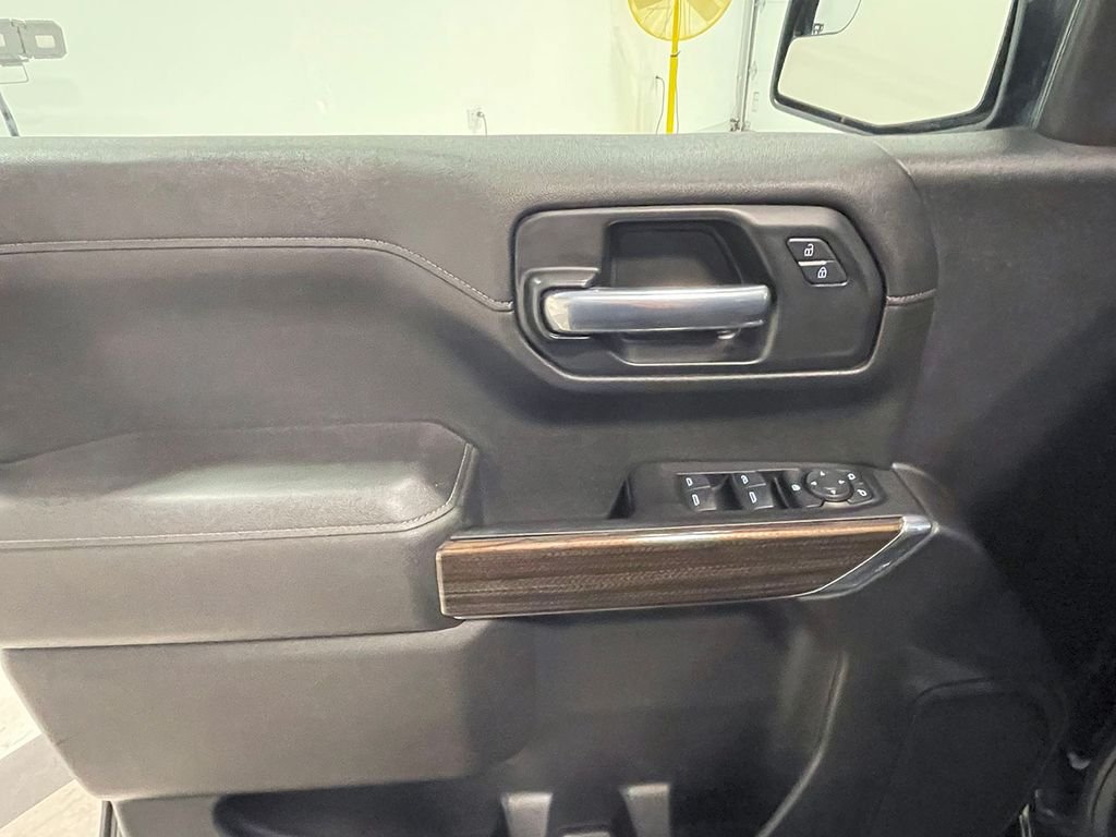 2021 Chevrolet Silverado 1500 RST photo 16