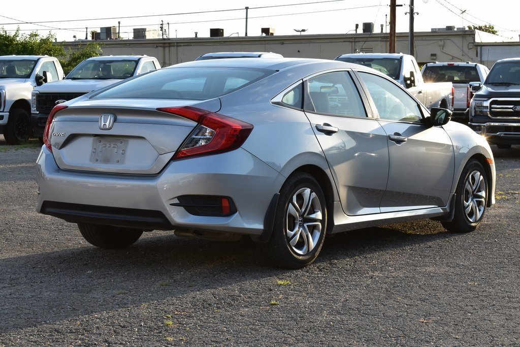 2017 Honda Civic LX photo 4