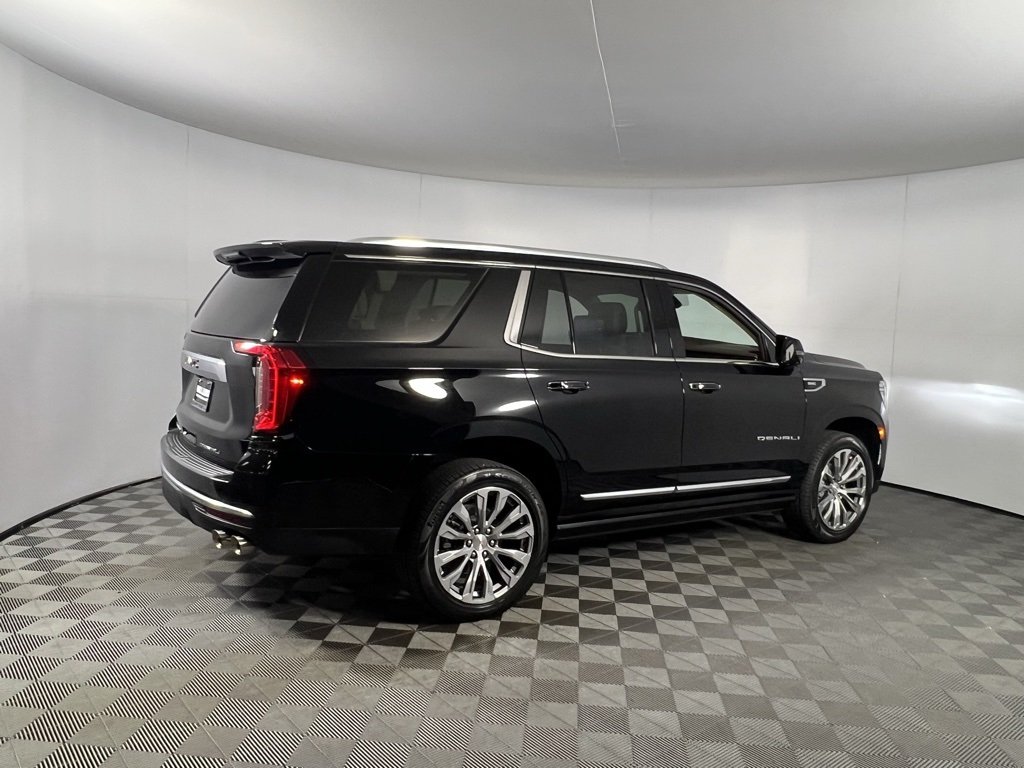 2021 Gmc Yukon Denali photo 3