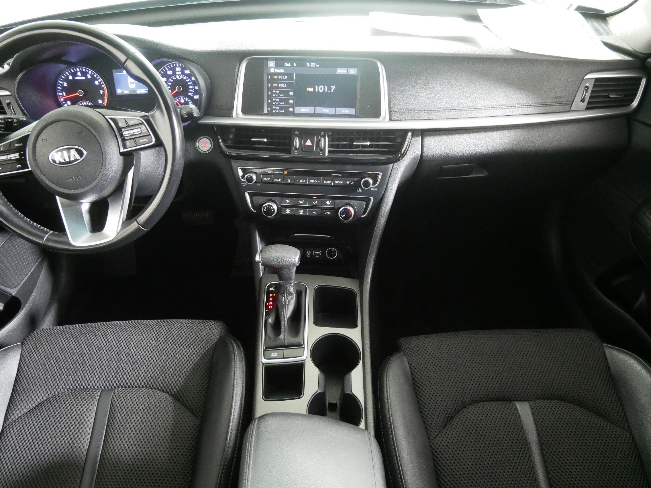 2020 Kia Optima S photo 10
