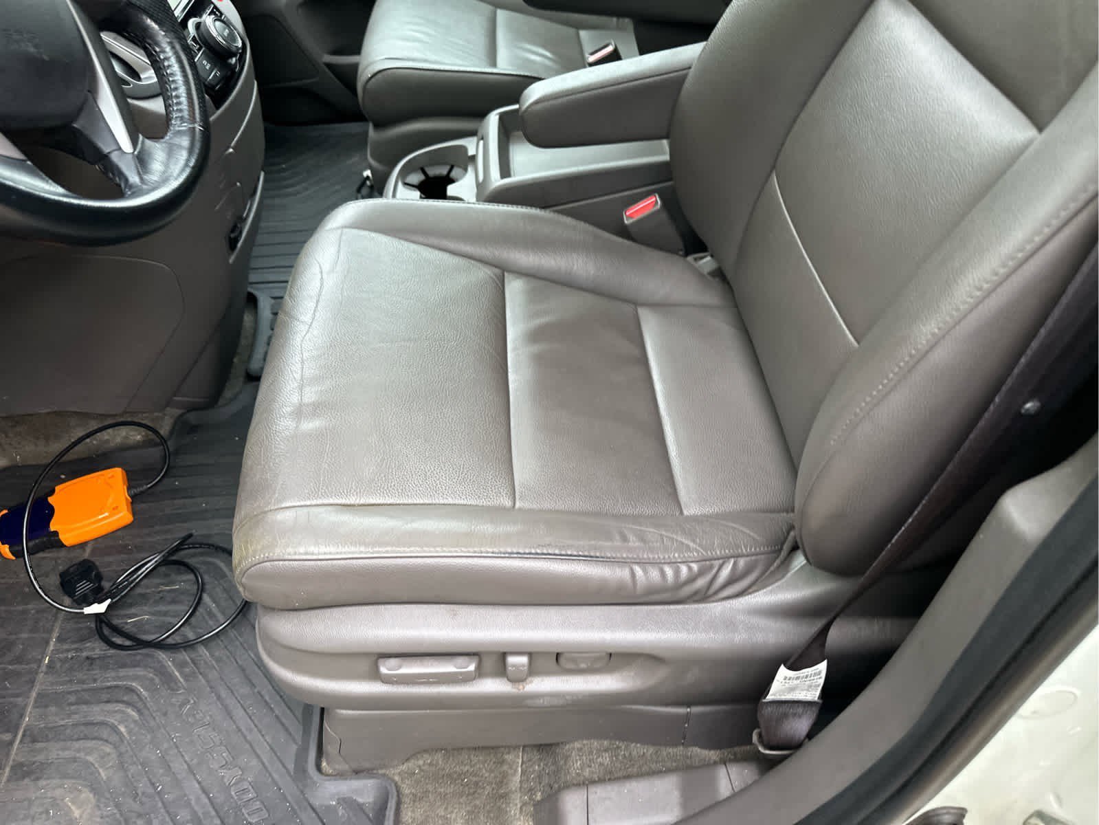 2015 Honda Odyssey EX-L photo 12