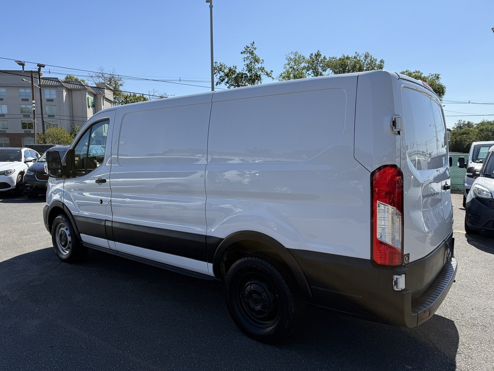 2020 Ford Transit photo 4