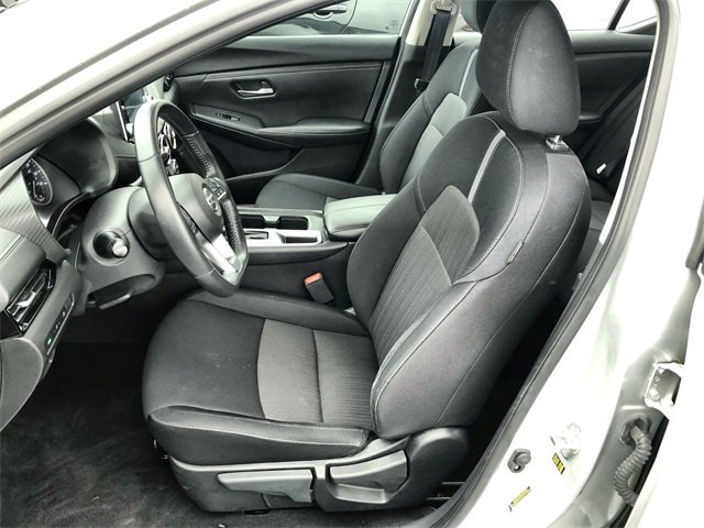 2023 Nissan Sentra SV photo 3